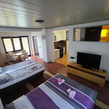 Centar Apartment Sarajevo Bagian luar foto