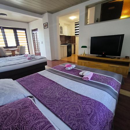 Centar Apartment Sarajevo Bagian luar foto