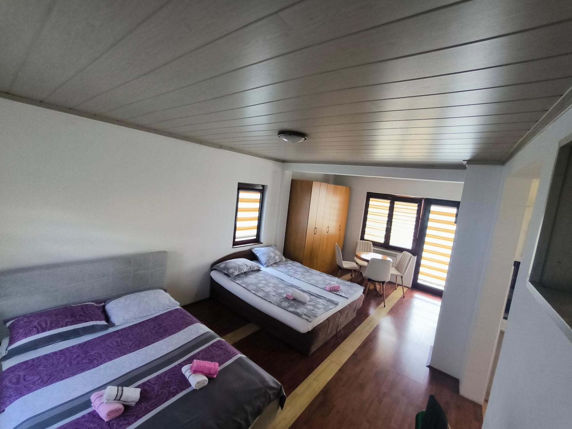 Centar Apartment Sarajevo Bagian luar foto