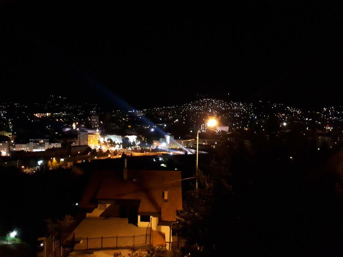 Centar Apartment Sarajevo Bagian luar foto