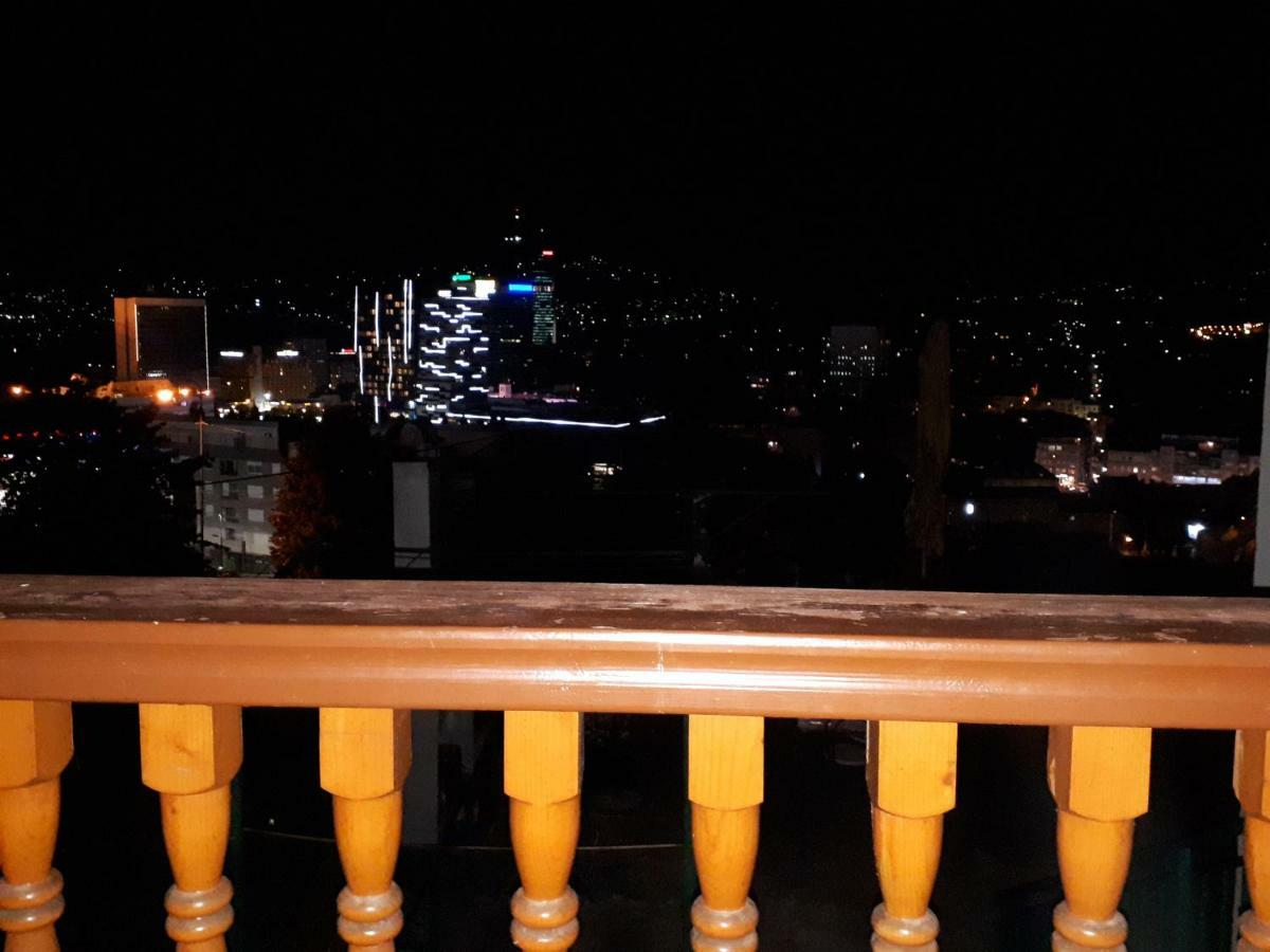 Centar Apartment Sarajevo Bagian luar foto